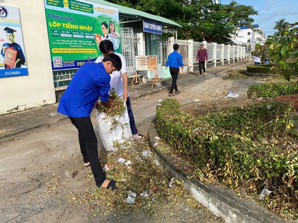 mua-he-xanh-2025-truong-cdbt-6