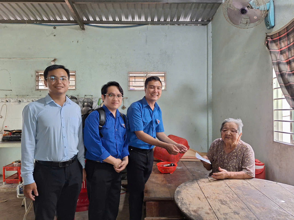 tham-gia-dinh-chinh-sach-ky-niem-78-nam-ngay-thuong-binh-liet-sy-2025-3