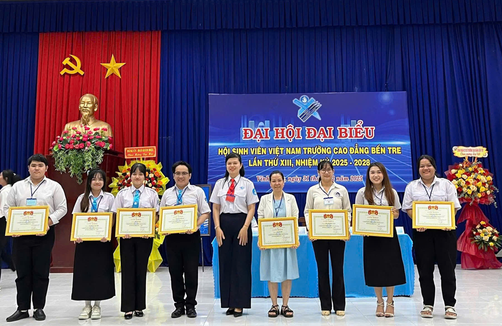dai-hoi-dai-bieu-hoi-sinh-vien-viet-nam-truong-cdbt-lan-thu-13-2025-2028-6