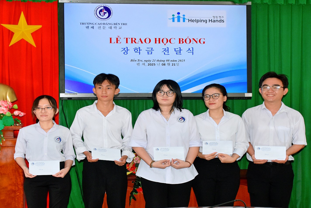 trao-hoc-bong-han-quoc-2025-1