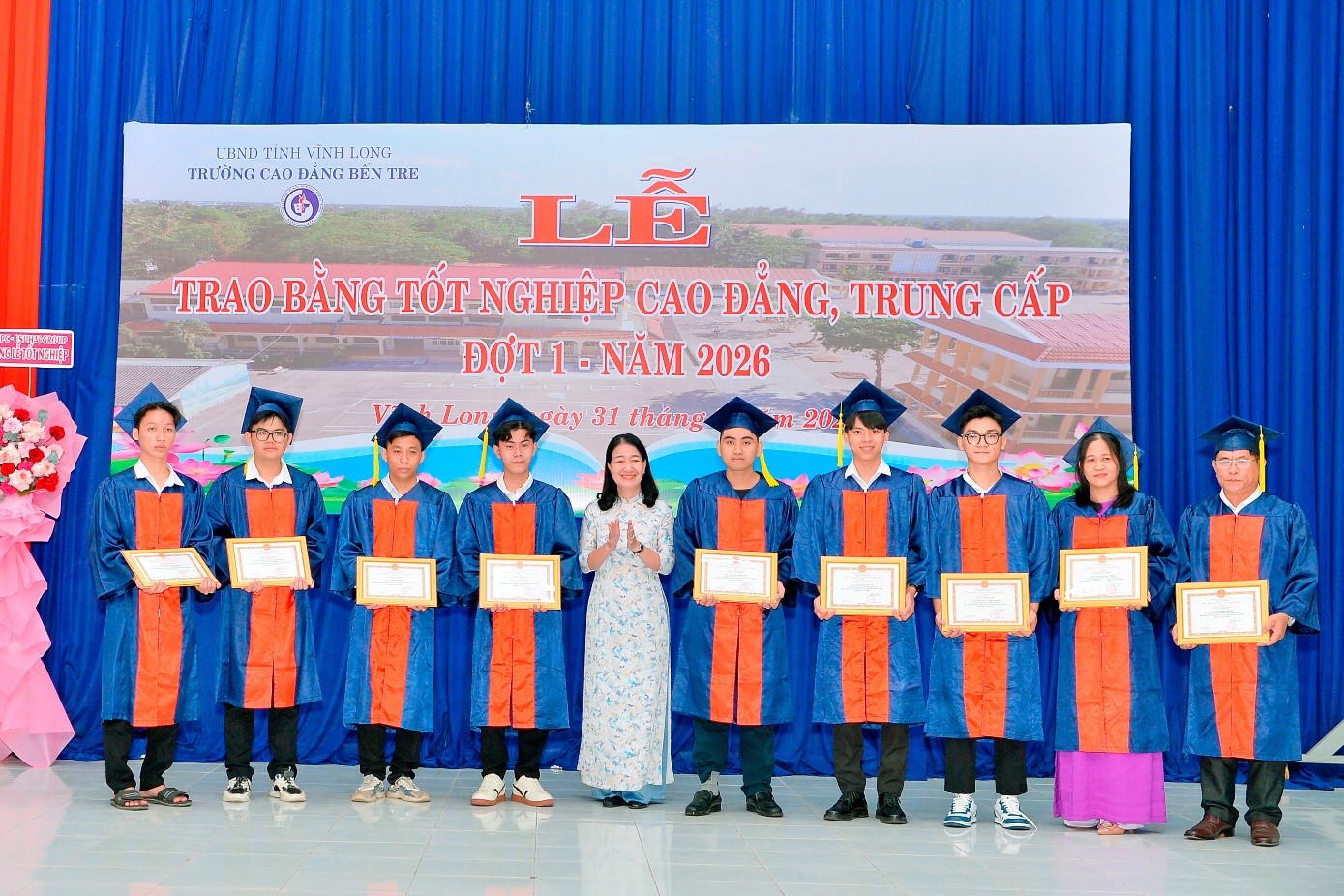 truong-cdbt-trao-bang-tot-nghiep-dot-1-2026-4